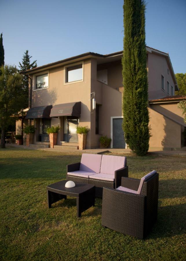 Agriturismo Quercia Rossa Rural House Montemerano Exteriör bild
